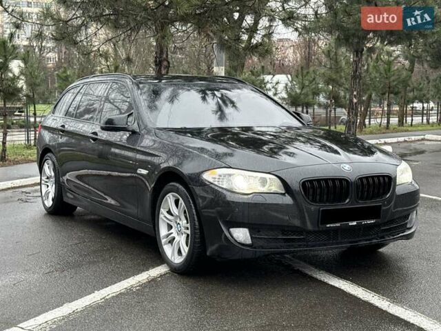 Чорний БМВ 5 Серія, об'ємом двигуна 2 л та пробігом 340 тис. км за 12999 $, фото 1 на Automoto.ua