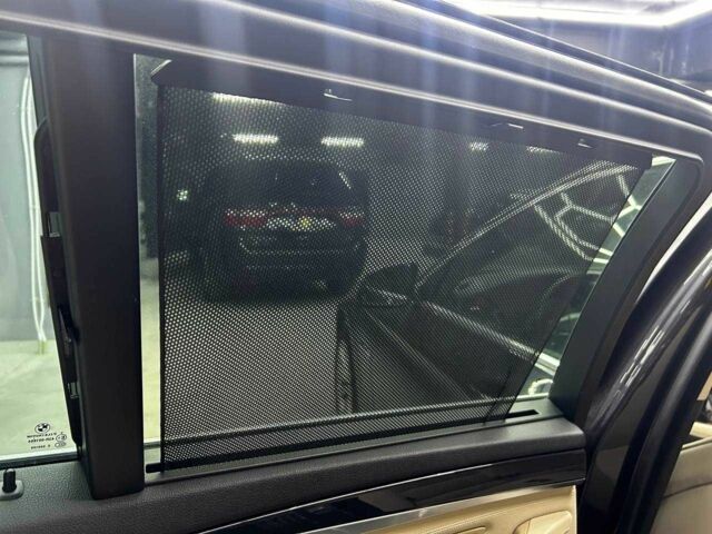 Черный БМВ 5 Серия, объемом двигателя 2 л и пробегом 334 тыс. км за 9800 $, фото 9 на Automoto.ua