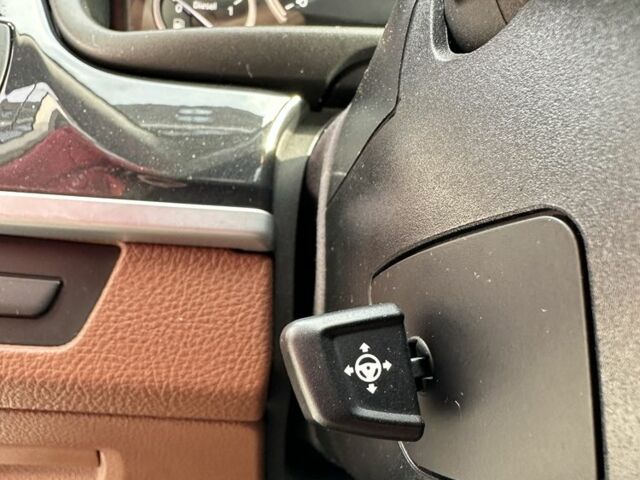 Чорний БМВ 5 Серія, об'ємом двигуна 2 л та пробігом 287 тис. км за 13500 $, фото 9 на Automoto.ua