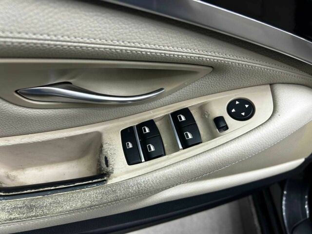 Черный БМВ 5 Серия, объемом двигателя 2 л и пробегом 334 тыс. км за 9800 $, фото 8 на Automoto.ua