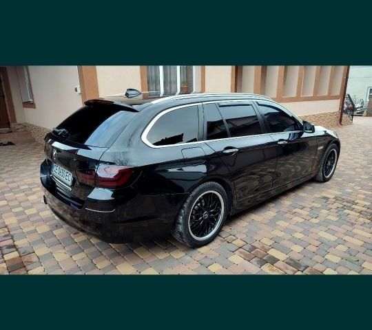 Черный БМВ 5 Серия, объемом двигателя 2 л и пробегом 290 тыс. км за 14000 $, фото 8 на Automoto.ua