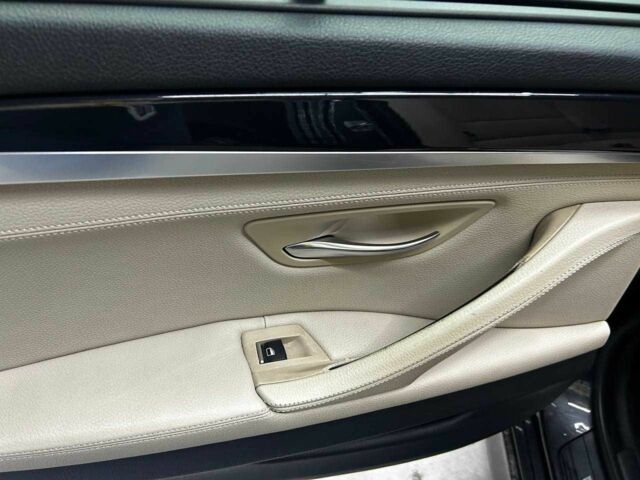 Черный БМВ 5 Серия, объемом двигателя 2 л и пробегом 334 тыс. км за 9800 $, фото 10 на Automoto.ua