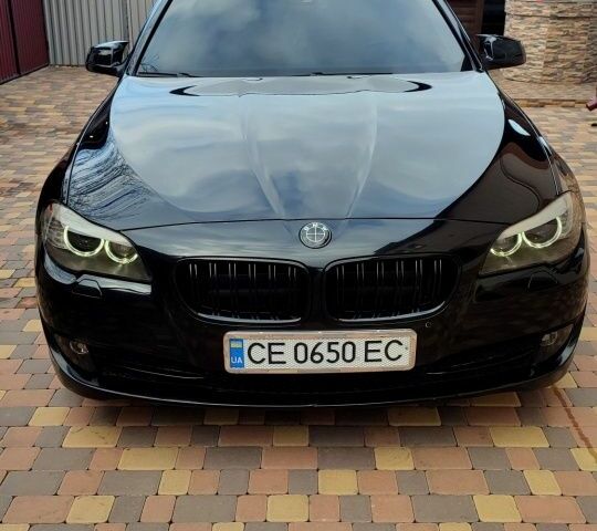 Черный БМВ 5 Серия, объемом двигателя 2 л и пробегом 290 тыс. км за 14000 $, фото 1 на Automoto.ua