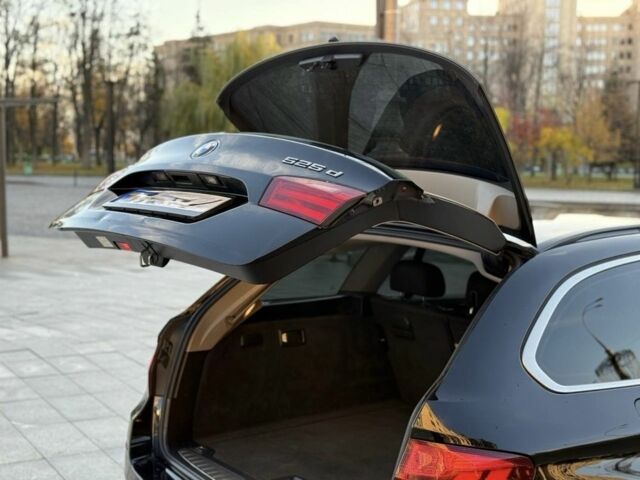 Черный БМВ 5 Серия, объемом двигателя 2 л и пробегом 353 тыс. км за 9999 $, фото 4 на Automoto.ua