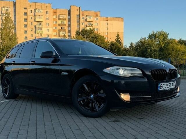 Чорний БМВ 5 Серія, об'ємом двигуна 2 л та пробігом 261 тис. км за 12450 $, фото 5 на Automoto.ua