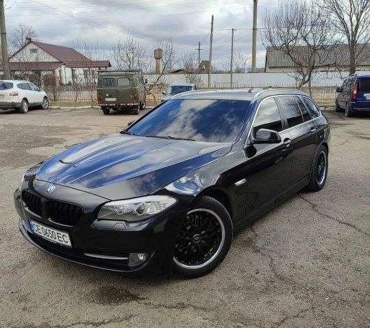 Черный БМВ 5 Серия, объемом двигателя 2 л и пробегом 290 тыс. км за 14000 $, фото 6 на Automoto.ua