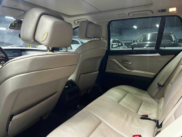 Черный БМВ 5 Серия, объемом двигателя 2 л и пробегом 334 тыс. км за 9800 $, фото 14 на Automoto.ua