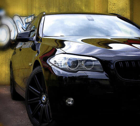 Черный БМВ 5 Серия, объемом двигателя 2 л и пробегом 249 тыс. км за 17706 $, фото 9 на Automoto.ua