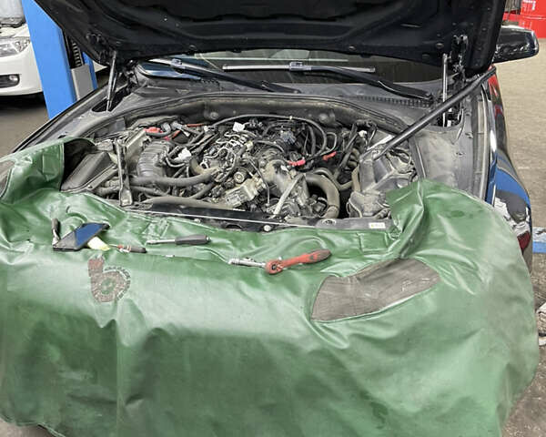 Черный БМВ 5 Серия, объемом двигателя 2 л и пробегом 249 тыс. км за 17706 $, фото 44 на Automoto.ua