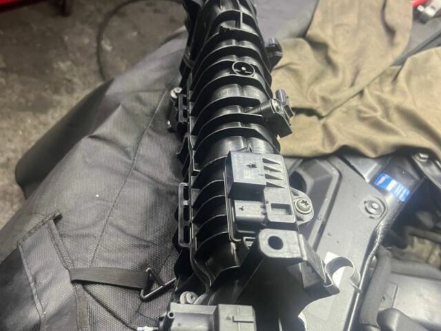 Чорний БМВ 5 Серія, об'ємом двигуна 2 л та пробігом 386 тис. км за 14500 $, фото 12 на Automoto.ua