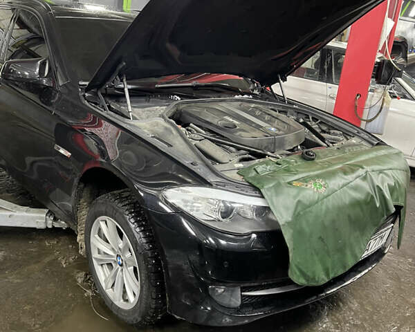 Черный БМВ 5 Серия, объемом двигателя 2 л и пробегом 249 тыс. км за 17706 $, фото 40 на Automoto.ua