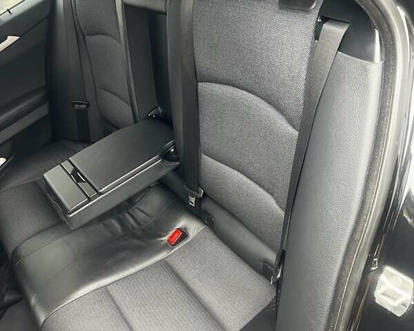 Черный БМВ 5 Серия, объемом двигателя 2 л и пробегом 306 тыс. км за 13900 $, фото 33 на Automoto.ua