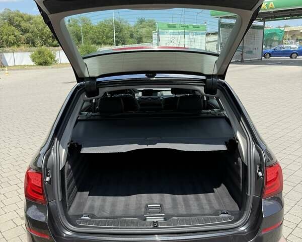 Черный БМВ 5 Серия, объемом двигателя 2 л и пробегом 350 тыс. км за 15000 $, фото 25 на Automoto.ua