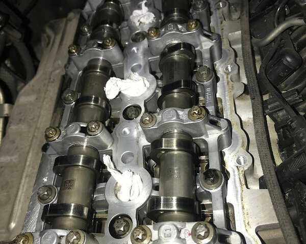 Черный БМВ 5 Серия, объемом двигателя 2 л и пробегом 249 тыс. км за 17706 $, фото 20 на Automoto.ua