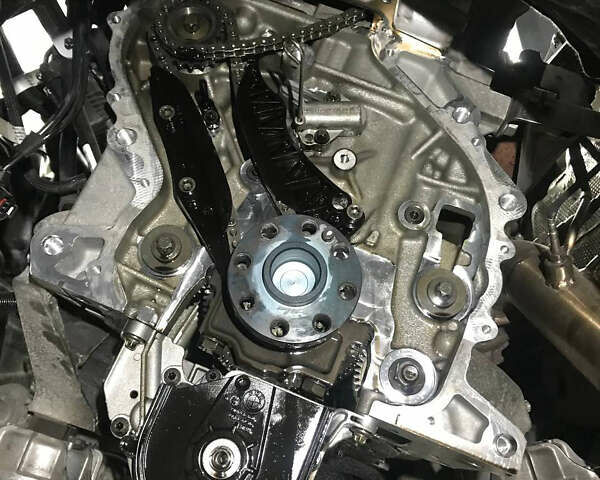 Черный БМВ 5 Серия, объемом двигателя 2 л и пробегом 249 тыс. км за 17706 $, фото 22 на Automoto.ua