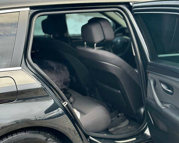 Чорний БМВ 5 Серія, об'ємом двигуна 2 л та пробігом 296 тис. км за 12222 $, фото 14 на Automoto.ua