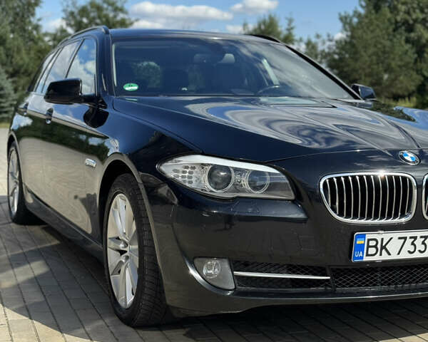 Черный БМВ 5 Серия, объемом двигателя 2.99 л и пробегом 295 тыс. км за 16650 $, фото 2 на Automoto.ua