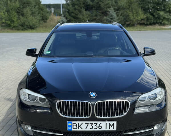 Черный БМВ 5 Серия, объемом двигателя 2.99 л и пробегом 295 тыс. км за 16650 $, фото 9 на Automoto.ua