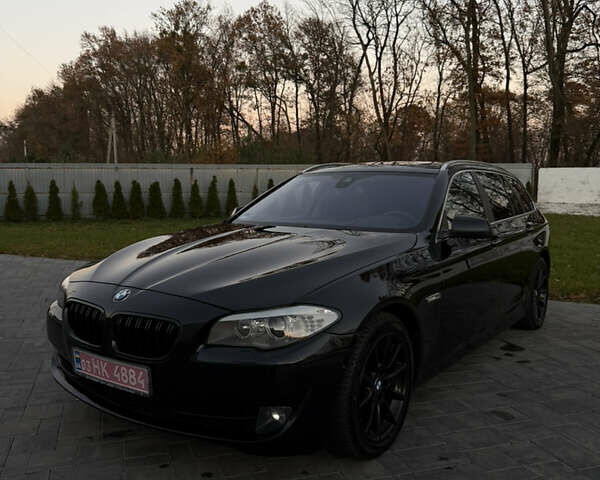 Черный БМВ 5 Серия, объемом двигателя 3 л и пробегом 324 тыс. км за 16950 $, фото 2 на Automoto.ua