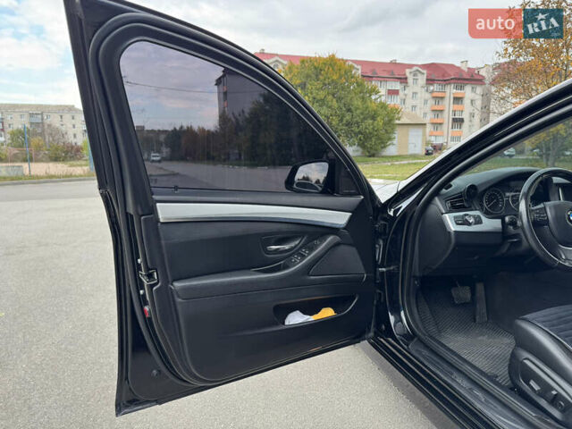 Черный БМВ 5 Серия, объемом двигателя 2.99 л и пробегом 307 тыс. км за 17200 $, фото 13 на Automoto.ua