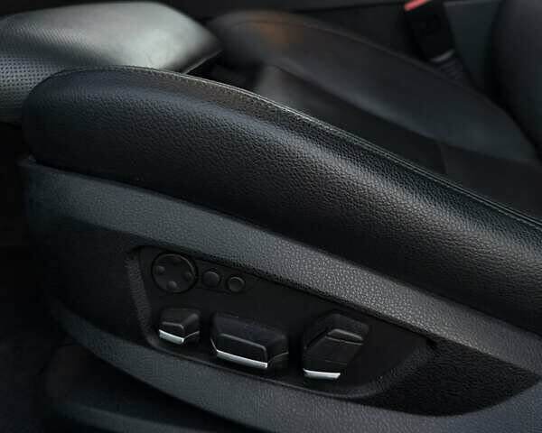 Черный БМВ 5 Серия, объемом двигателя 3 л и пробегом 324 тыс. км за 16950 $, фото 17 на Automoto.ua