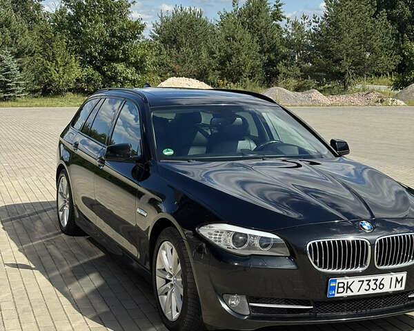 Черный БМВ 5 Серия, объемом двигателя 2.99 л и пробегом 295 тыс. км за 16650 $, фото 3 на Automoto.ua