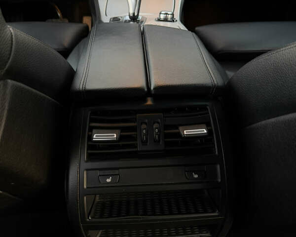 Черный БМВ 5 Серия, объемом двигателя 3 л и пробегом 324 тыс. км за 16950 $, фото 39 на Automoto.ua