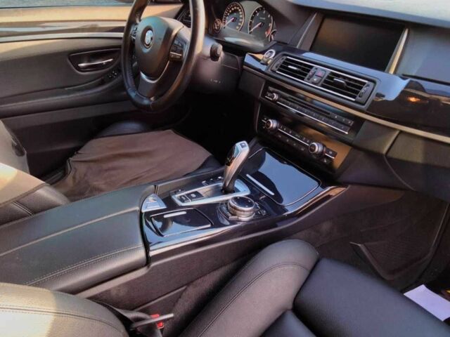 Чорний БМВ 5 Серія, об'ємом двигуна 2 л та пробігом 213 тис. км за 13900 $, фото 12 на Automoto.ua