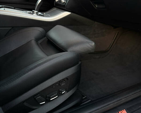 Черный БМВ 5 Серия, объемом двигателя 3 л и пробегом 324 тыс. км за 16950 $, фото 33 на Automoto.ua