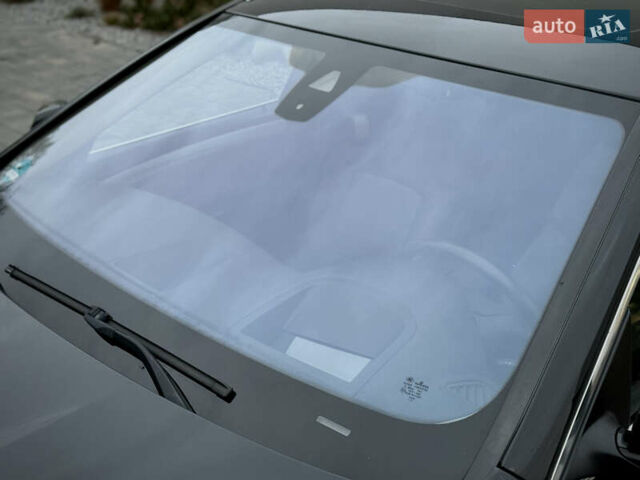 Черный БМВ 5 Серия, объемом двигателя 3 л и пробегом 324 тыс. км за 16950 $, фото 37 на Automoto.ua