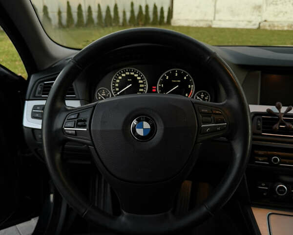 Черный БМВ 5 Серия, объемом двигателя 3 л и пробегом 324 тыс. км за 16950 $, фото 25 на Automoto.ua