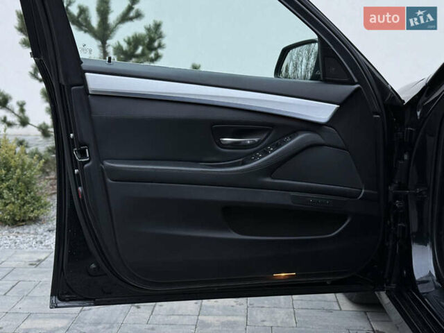 Черный БМВ 5 Серия, объемом двигателя 3 л и пробегом 324 тыс. км за 16950 $, фото 63 на Automoto.ua