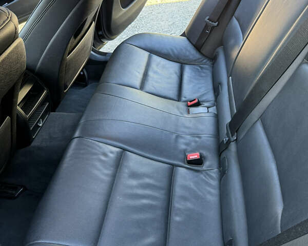 Чорний БМВ 5 Серія, об'ємом двигуна 2 л та пробігом 319 тис. км за 15999 $, фото 37 на Automoto.ua