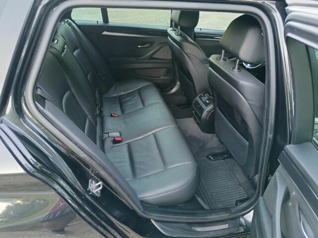 Черный БМВ 5 Серия, объемом двигателя 3 л и пробегом 258 тыс. км за 16900 $, фото 16 на Automoto.ua