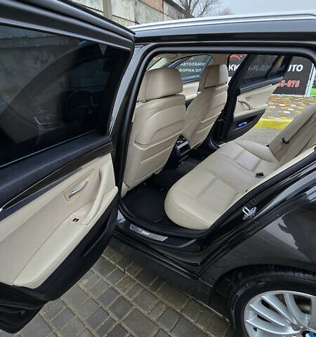 Черный БМВ 5 Серия, объемом двигателя 2.99 л и пробегом 232 тыс. км за 23000 $, фото 13 на Automoto.ua