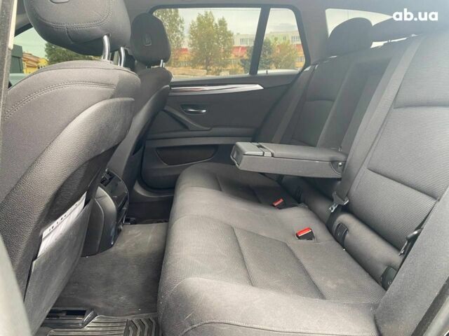 Чорний БМВ 5 Серія, об'ємом двигуна 2 л та пробігом 255 тис. км за 15900 $, фото 8 на Automoto.ua