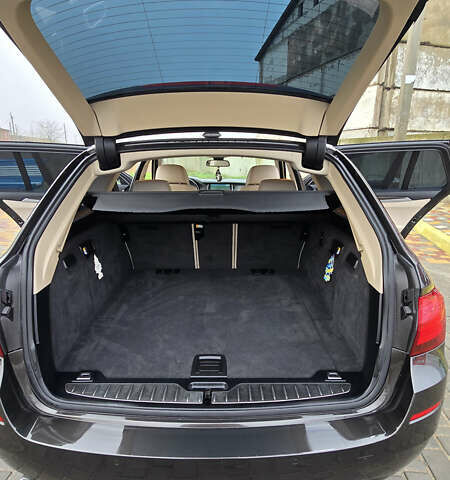 Черный БМВ 5 Серия, объемом двигателя 2.99 л и пробегом 232 тыс. км за 23000 $, фото 7 на Automoto.ua