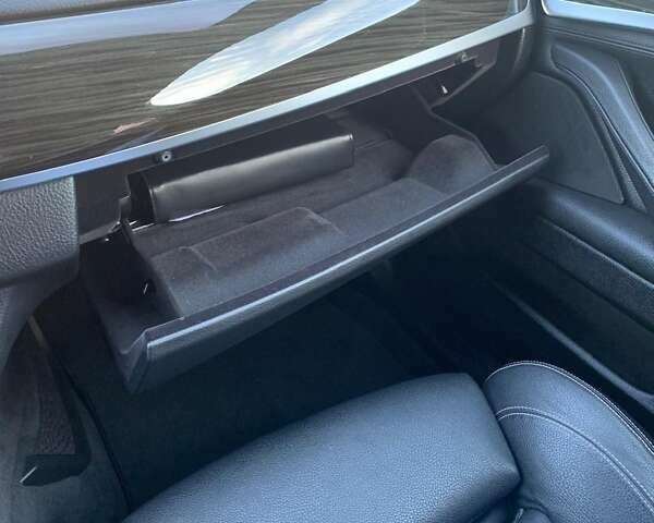 Черный БМВ 5 Серия, объемом двигателя 2.99 л и пробегом 211 тыс. км за 18900 $, фото 1 на Automoto.ua