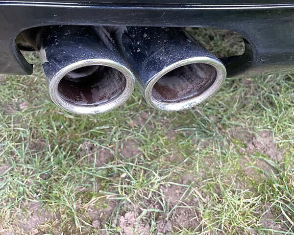 Черный БМВ 5 Серия, объемом двигателя 2 л и пробегом 272 тыс. км за 15900 $, фото 11 на Automoto.ua