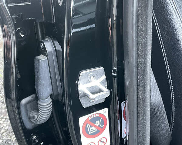 Черный БМВ 5 Серия, объемом двигателя 2 л и пробегом 272 тыс. км за 15900 $, фото 20 на Automoto.ua