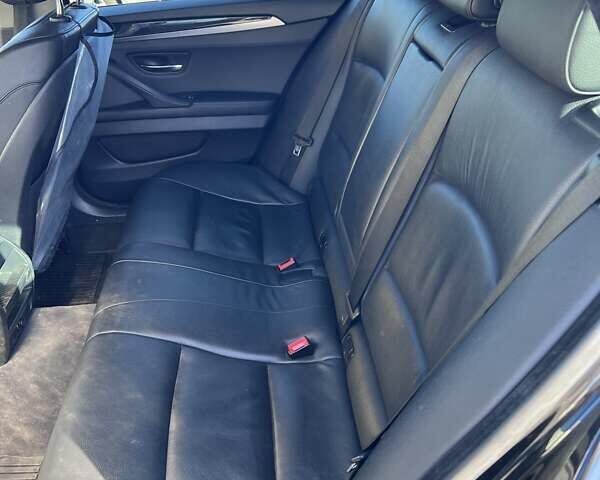 Чорний БМВ 5 Серія, об'ємом двигуна 2 л та пробігом 341 тис. км за 19000 $, фото 10 на Automoto.ua