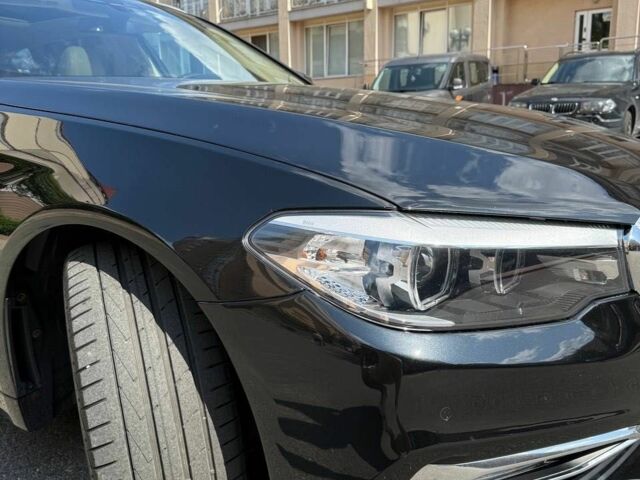 Черный БМВ 5 Серия, объемом двигателя 2 л и пробегом 137 тыс. км за 29900 $, фото 3 на Automoto.ua