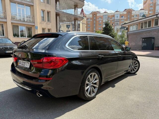 Черный БМВ 5 Серия, объемом двигателя 2 л и пробегом 137 тыс. км за 29900 $, фото 5 на Automoto.ua