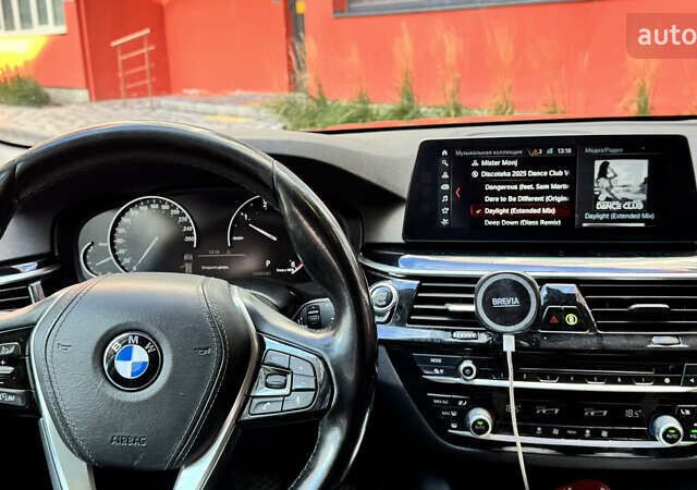 БМВ 5 Серия 2017 в Хмельницком на Automoto.ua Черный БМВ 5 Серия, объемом двигателя 2 л и пробегом 294 тыс. км за 21999 $, фото 13 на Automoto.ua