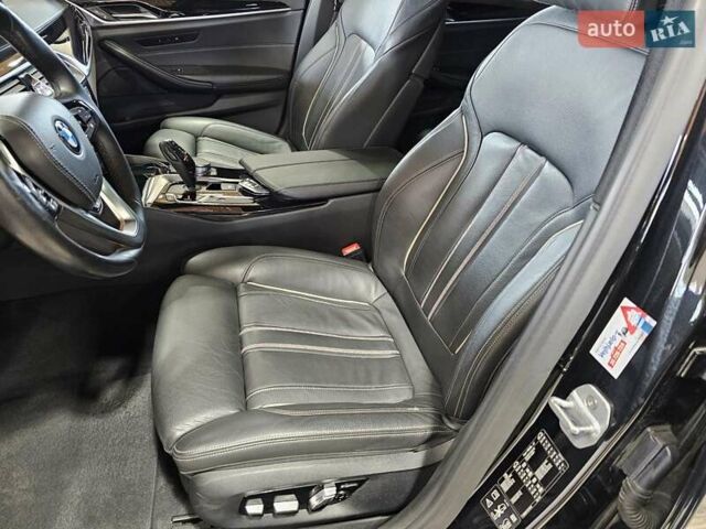 Черный БМВ 5 Серия, объемом двигателя 3 л и пробегом 205 тыс. км за 31999 $, фото 35 на Automoto.ua