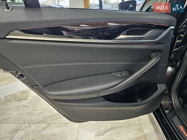 Черный БМВ 5 Серия, объемом двигателя 3 л и пробегом 205 тыс. км за 31999 $, фото 38 на Automoto.ua