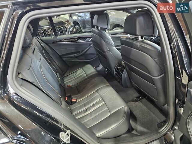 Черный БМВ 5 Серия, объемом двигателя 3 л и пробегом 205 тыс. км за 31999 $, фото 62 на Automoto.ua