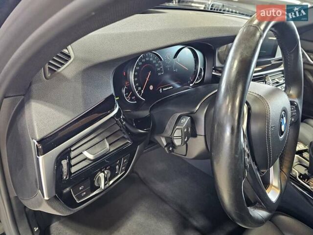 Черный БМВ 5 Серия, объемом двигателя 3 л и пробегом 205 тыс. км за 31999 $, фото 32 на Automoto.ua