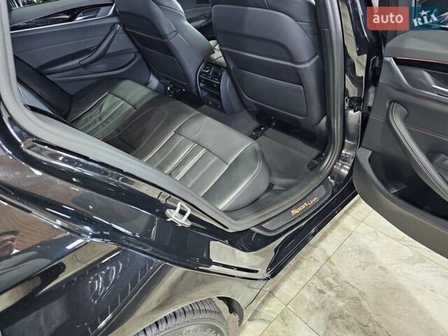 Черный БМВ 5 Серия, объемом двигателя 3 л и пробегом 205 тыс. км за 31999 $, фото 65 на Automoto.ua