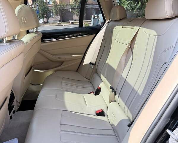 Черный БМВ 5 Серия, объемом двигателя 2 л и пробегом 138 тыс. км за 29900 $, фото 19 на Automoto.ua